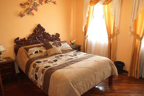 Kinde House Bed & Breakfast Quito