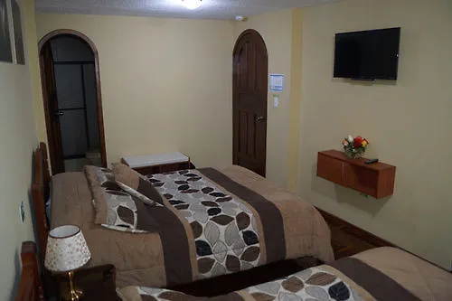 Kinde House Bed & Breakfast Quito 3*,