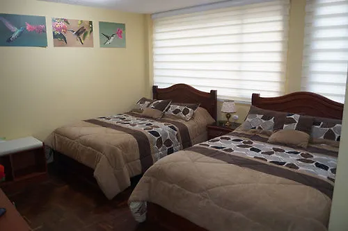 Kinde House Bed and Breakfast Quito 3*,  Ecuador