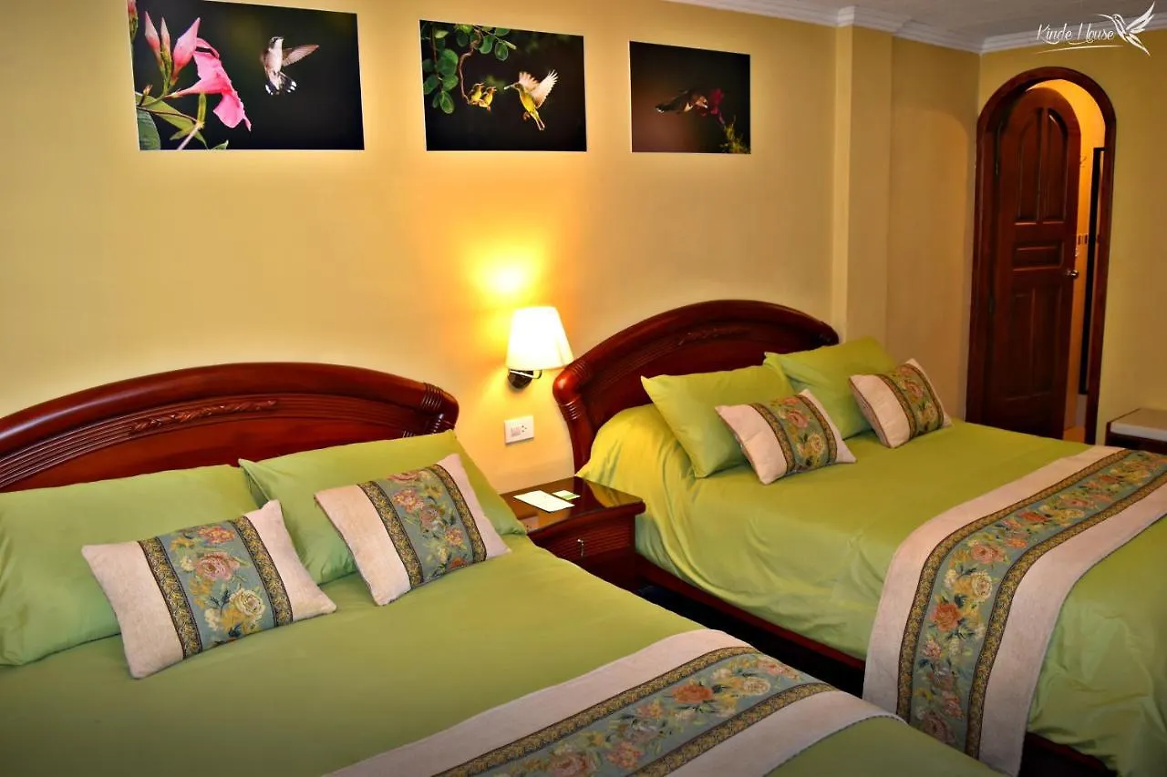 キト Kinde House Bed & Breakfast