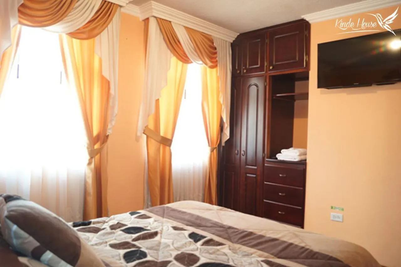 キト Kinde House Bed & Breakfast